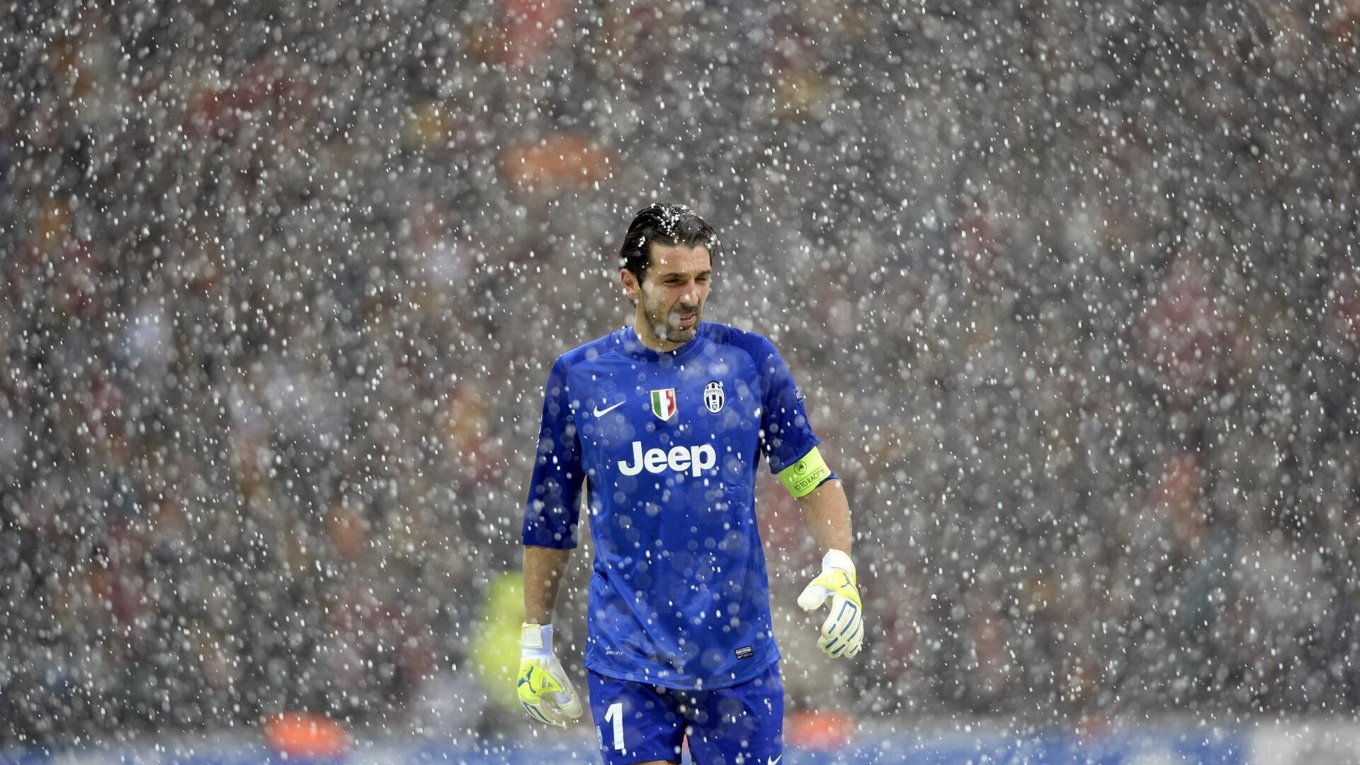 浓眉哥焦点对战，纳达尔与30激战C9分钟，晋级下一阶段胜负难料！赢得满堂喝彩